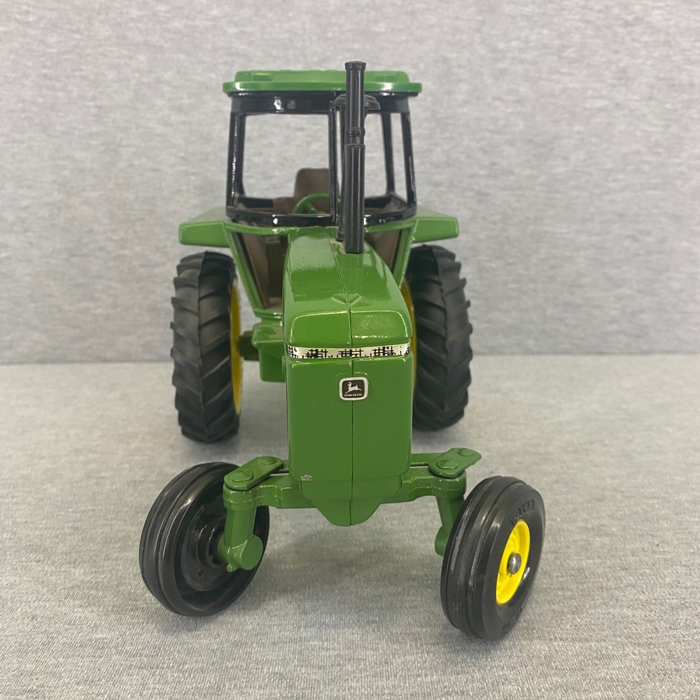 Vintage Ertl Diecast 1:16 Scale John Deere Row Crop Farm Tractor w/ Cab No Box - Picture 2 of 8